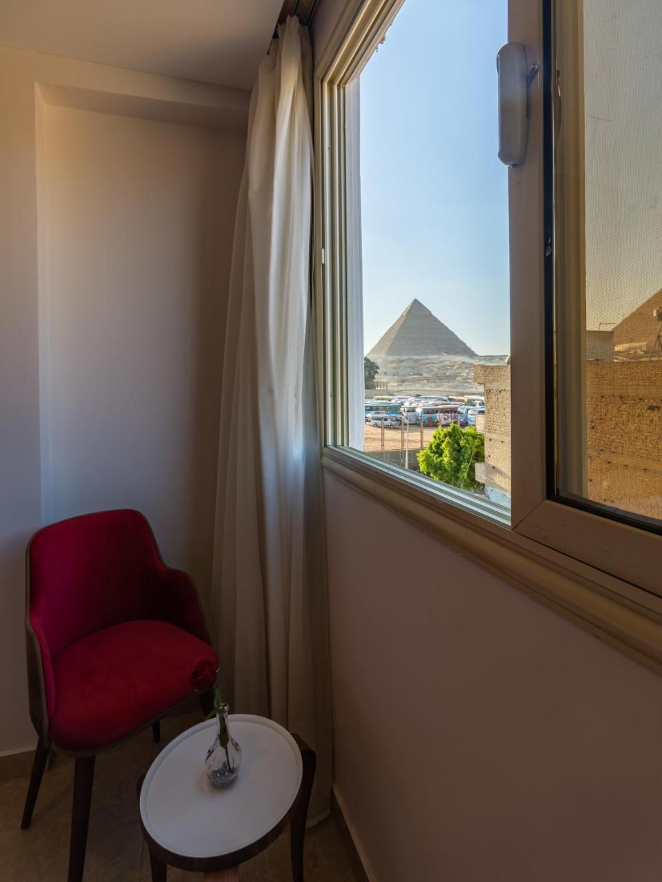 Amon Holiday Pyramids Inn Kafrat al Jabal Exterior photo